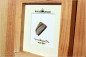 Preview: Winton Boulder Opal - 11,90ct - Black Edition in 12x12cm Gleditschie wooden frame