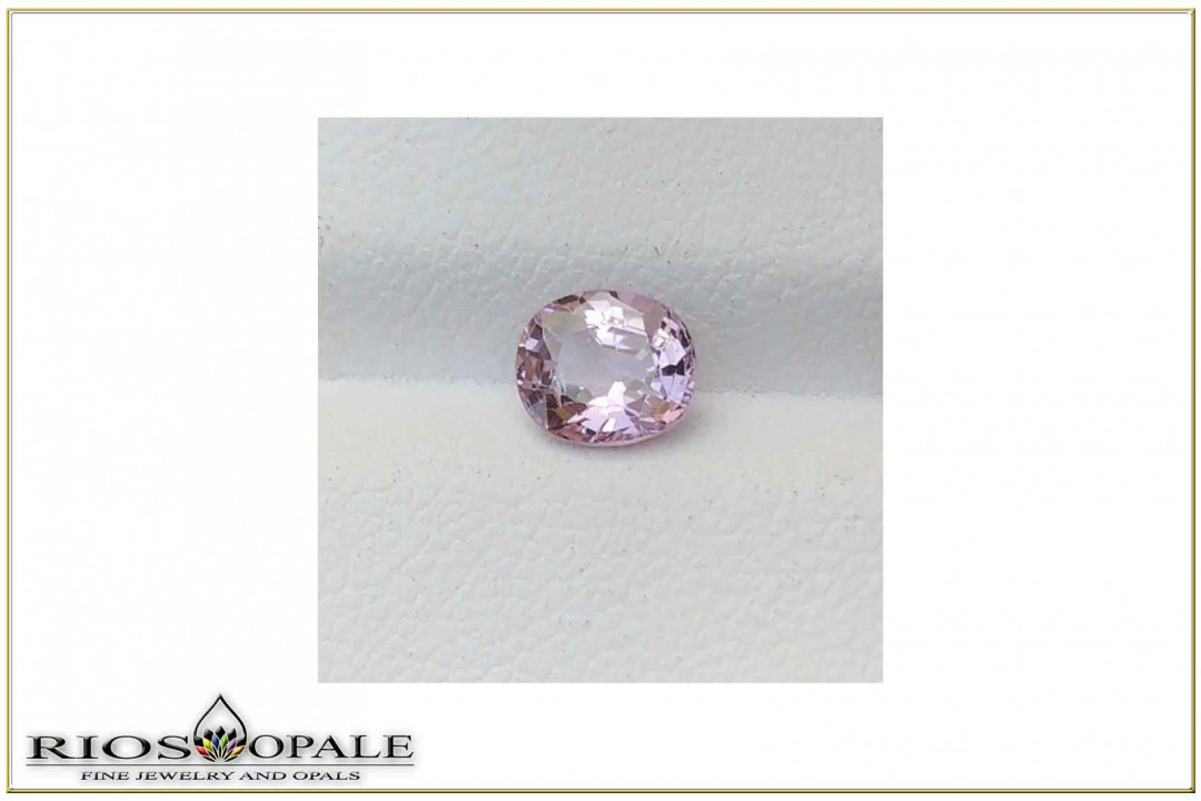 Myanmar Spinell - SI1 - 0,95ct