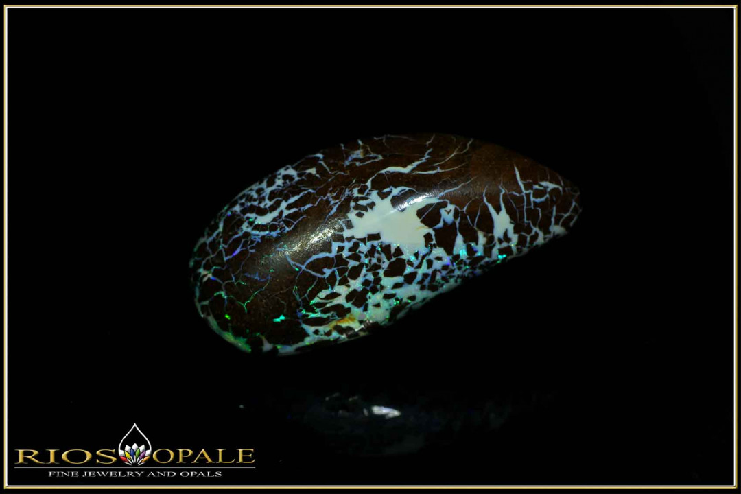 Colorful Winton Boulder Matrix Opal - 30,41ct