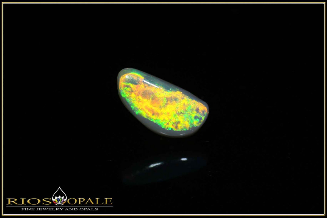 Stunning extremely bright dark opal from Lightning Ridge - N6 Body Tone - Brilliance B1 - 1.81ct