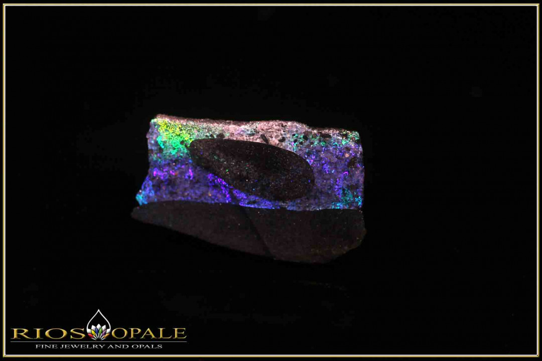Andamooka rough opal, carbonized - 6,28ct