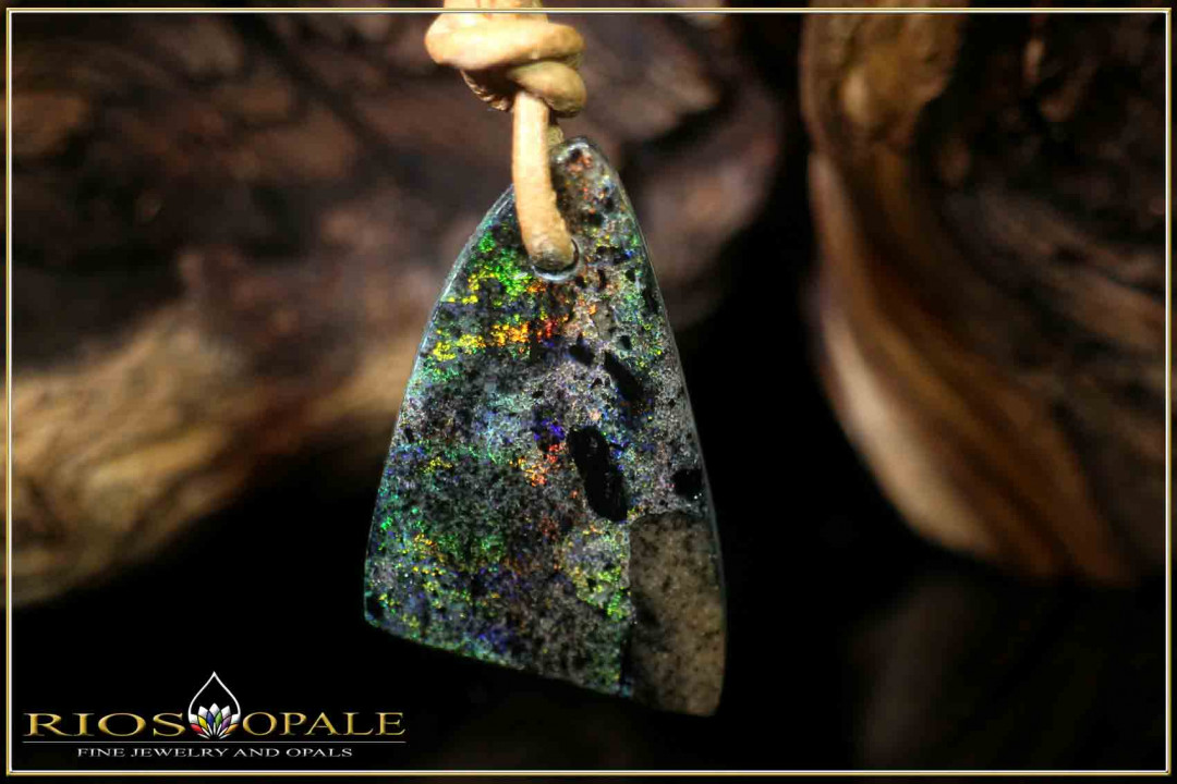 Andamooka opal pendant - 10,55ct