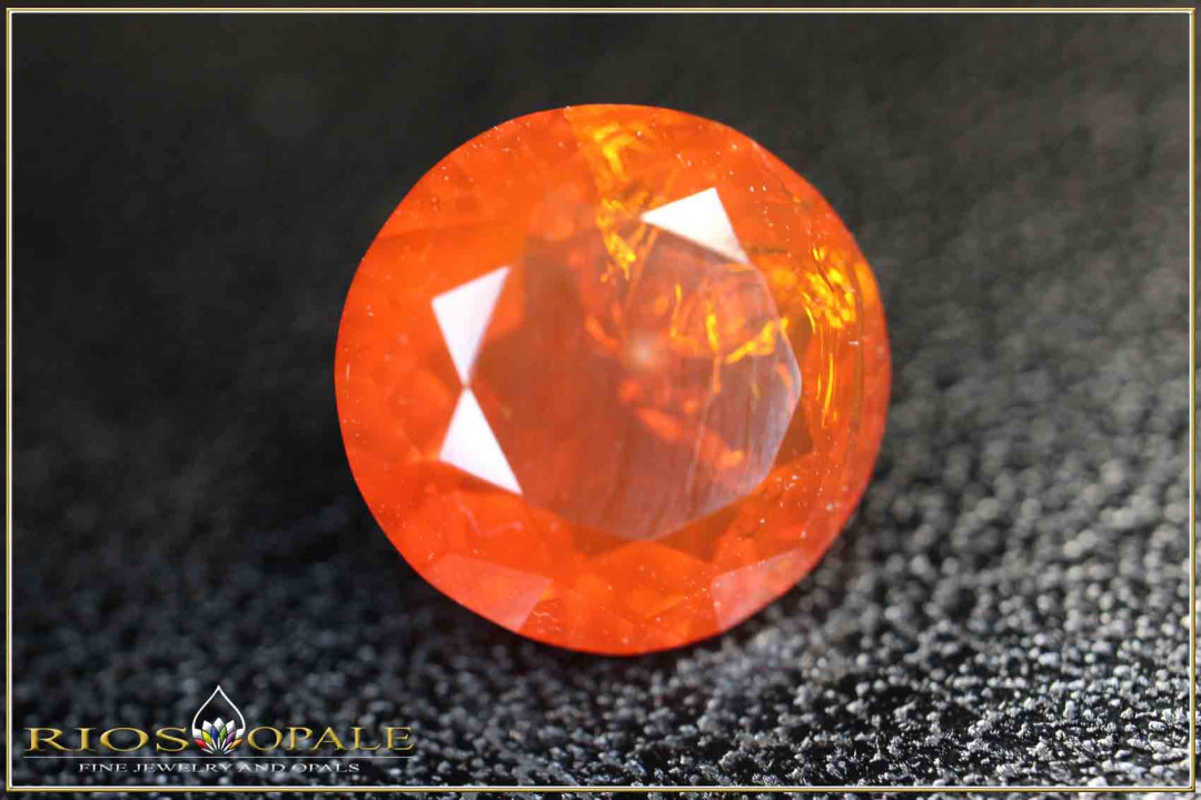 Mexican fire opal - faceted - 1,97ct