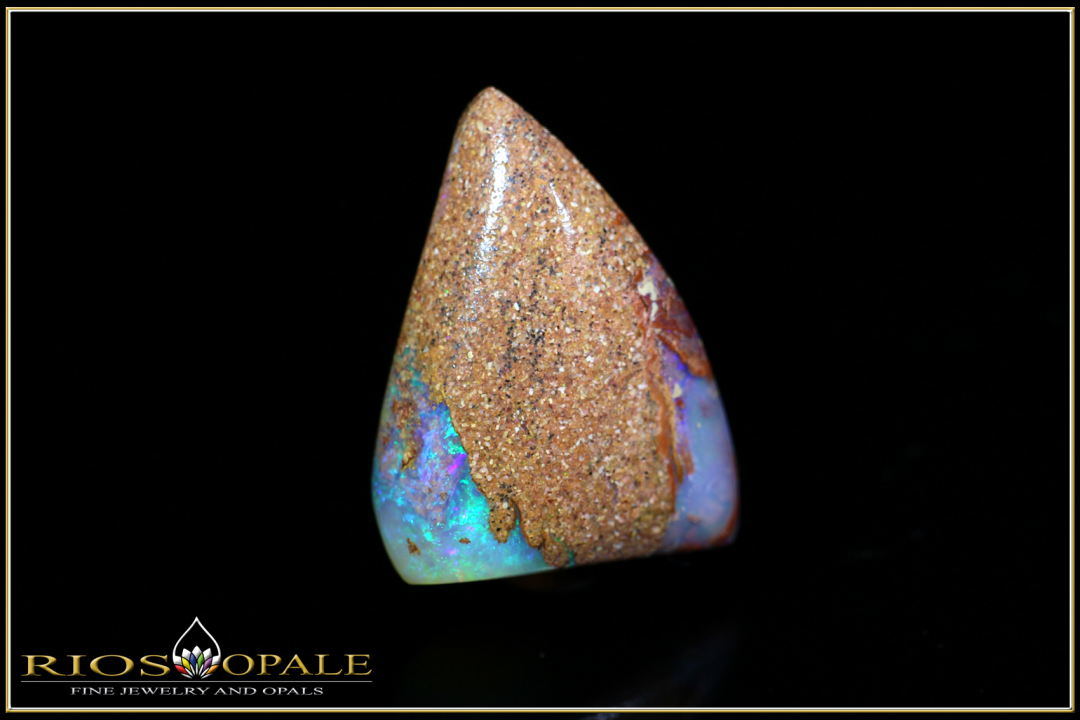 Jundah opalized wood boulder opal - 11,86ct