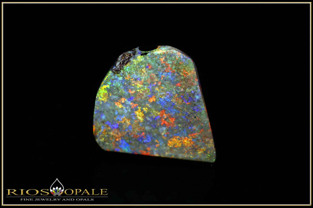 Gorgeous colorful Andamooka rough opal 13,65ct
