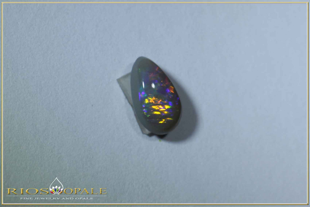Lightning Ridge Crystal Opal - N8 Body Tone - Brillanz B6 - 0,48ct