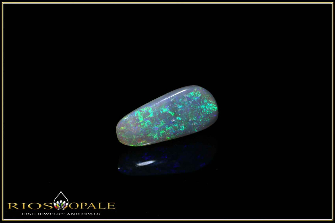 Very rare large green sparkling Mintabie opal - 5,28ct