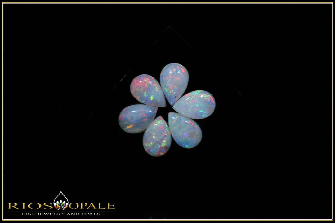 6 pieces colorful Coober Pedy full opal cabochon pears - calibrated - 1,55ct