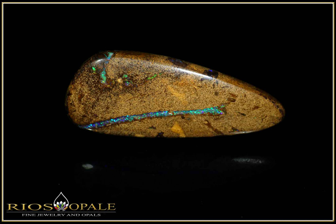 Jundah opalized wood pipe boulder opal 26,30ct