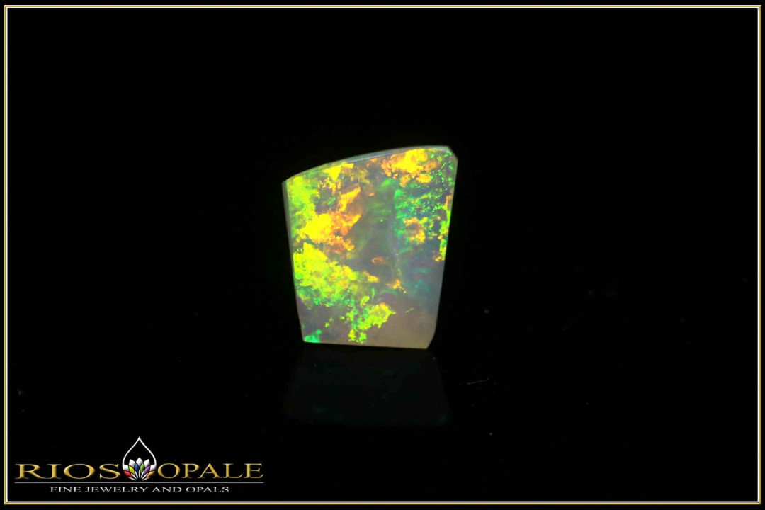 Spectacular bright crystal opal from Lightning Ridge - 1,63ct