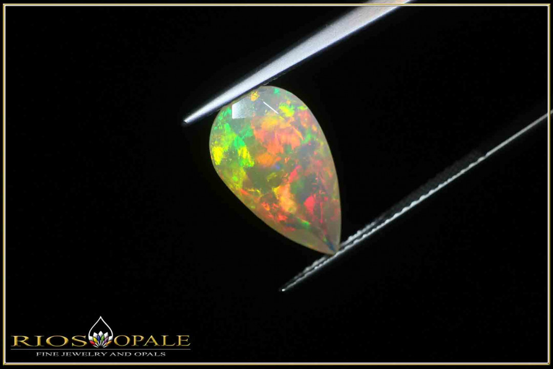 Welo opal faceted pear cut - 2,79ct