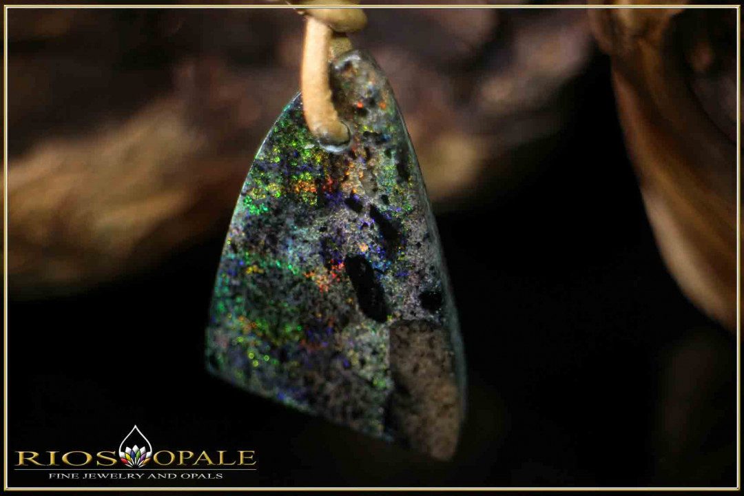 Andamooka opal pendant - 10,55ct